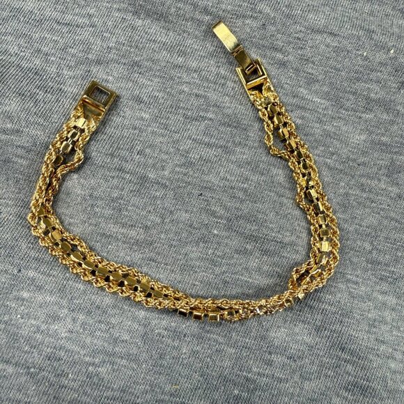 Gold-Tone Double Chain Bracelet Clear Rhinestones Secure Clasp Shine Sparkles - Picture 16 of 16